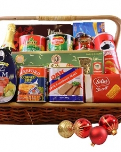 Yuletide Basket - B